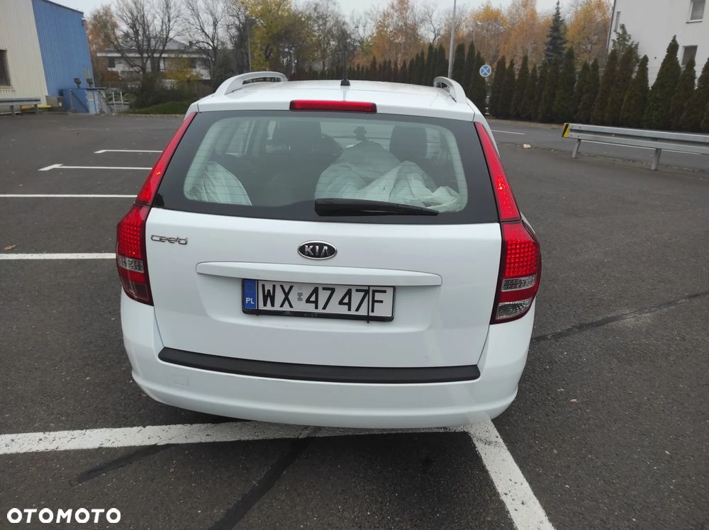 Kia Ceed 1.6 CVVT Edition 7 - 8