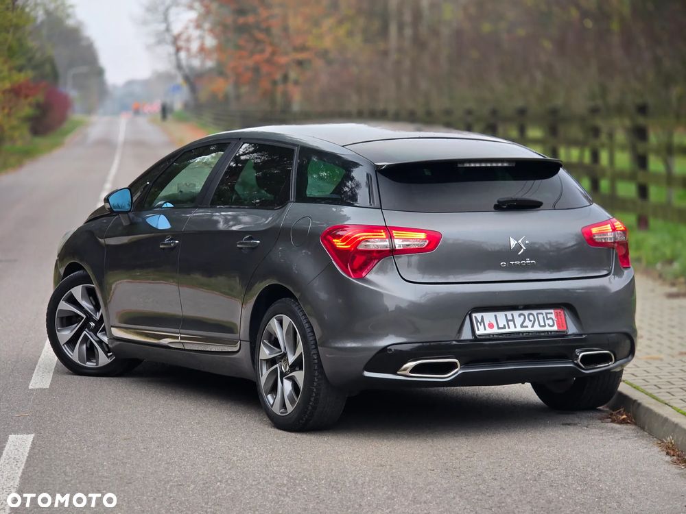 Citroën DS5 2.0 HDi SportChic - 3