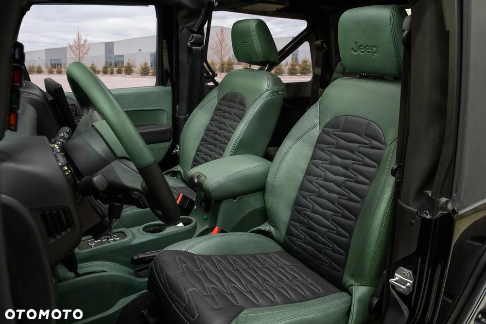 Jeep Wrangler - 19