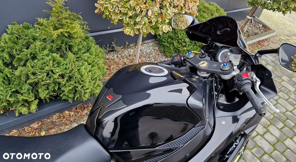 Suzuki GSX-R - 21