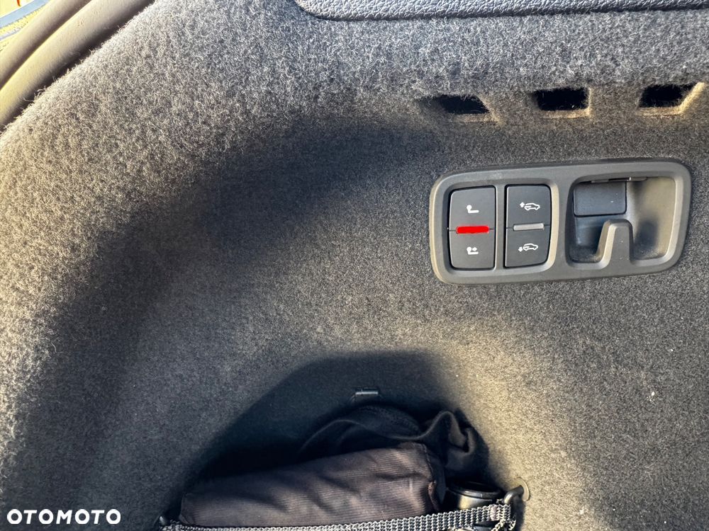 Audi SQ8 TFSI Quattro Tiptronic - 19