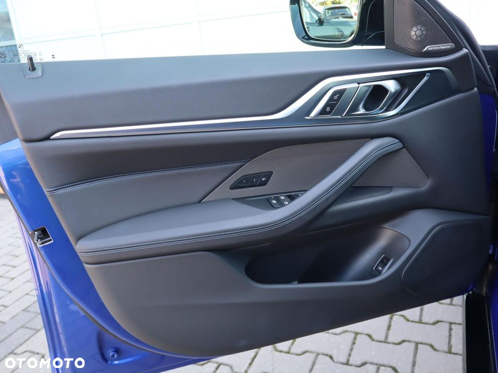 BMW i4 83.9kWh M60 xDrive - 17