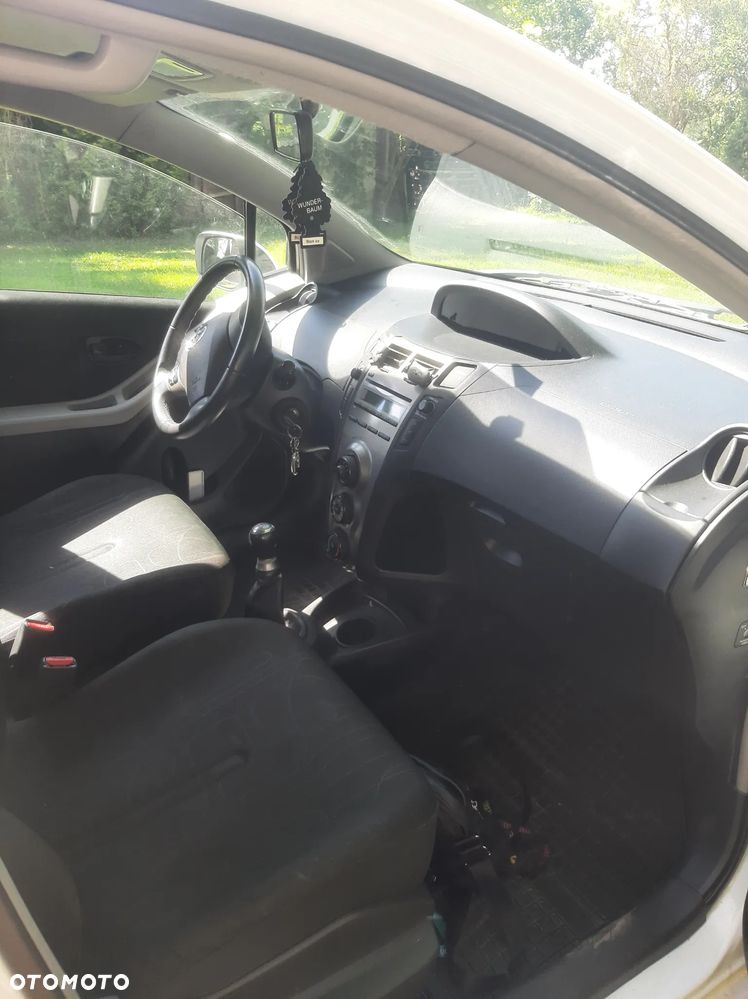 Toyota Yaris 1.0 VVT-i Style - 7