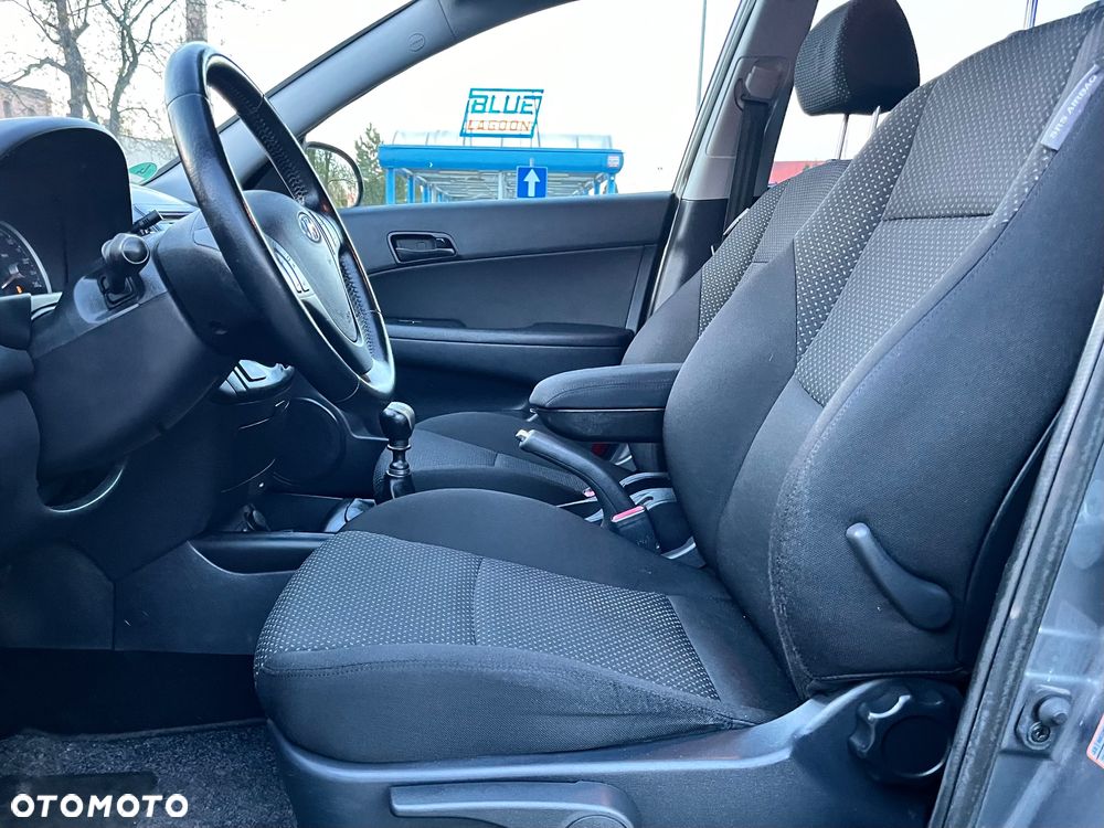 Hyundai i30 i30cw 1.4 Edition Plus - 18