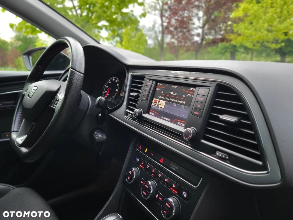 Seat Leon 1.8 TSI Start&Stop DSG FR - 11