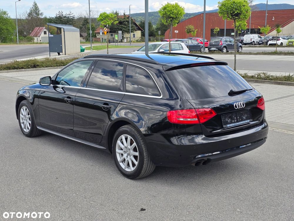 Audi A4 Avant 2.0 TDI DPF quattro Attraction - 2
