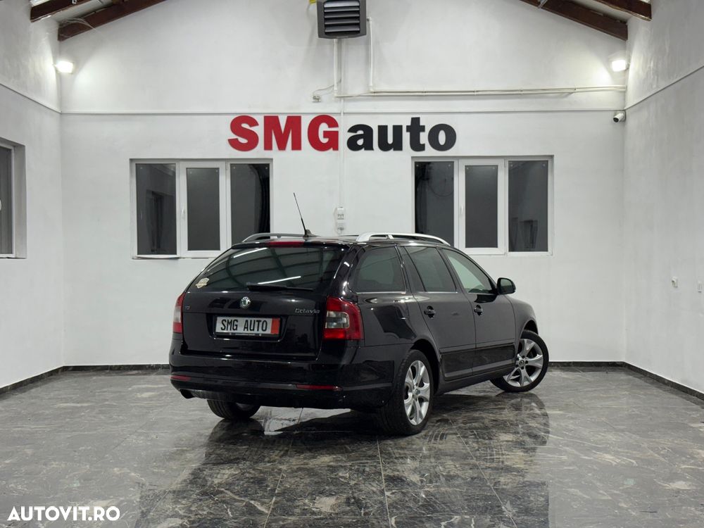 Skoda Octavia Combi 2.0 TDI CR DPF RS - 4