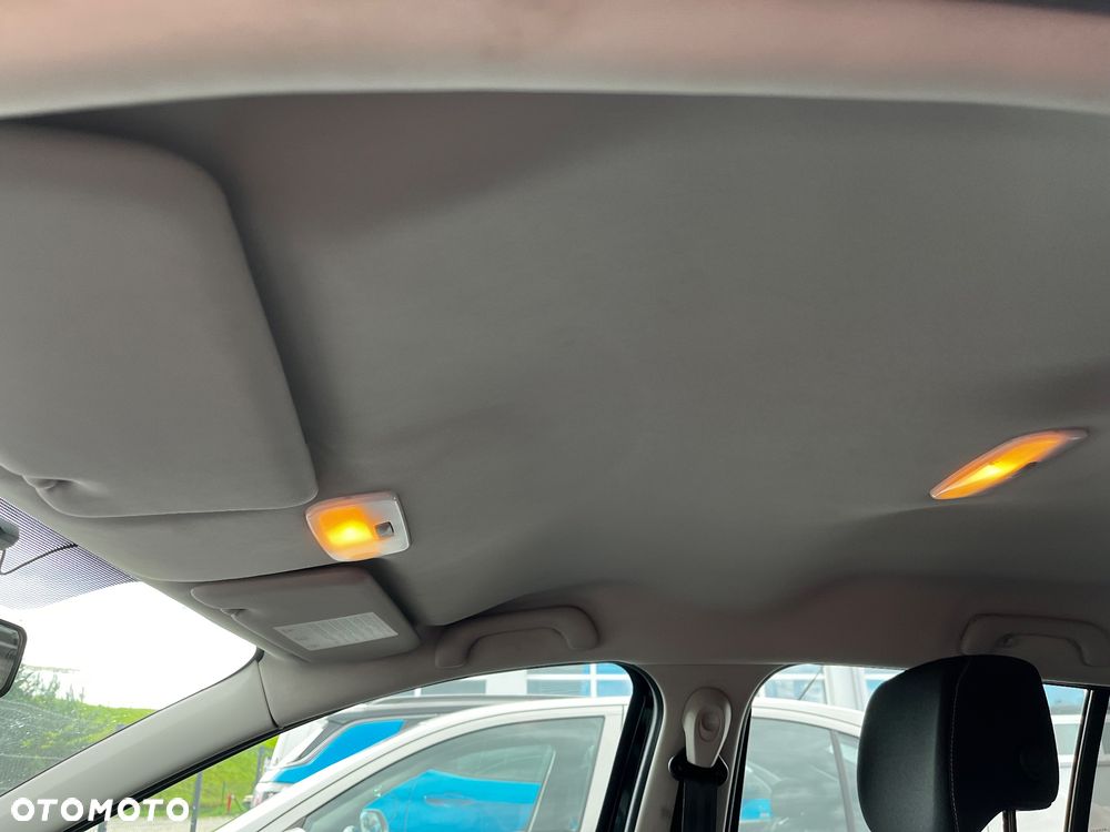 Renault Megane 1.6 16V 110 Expression - 24