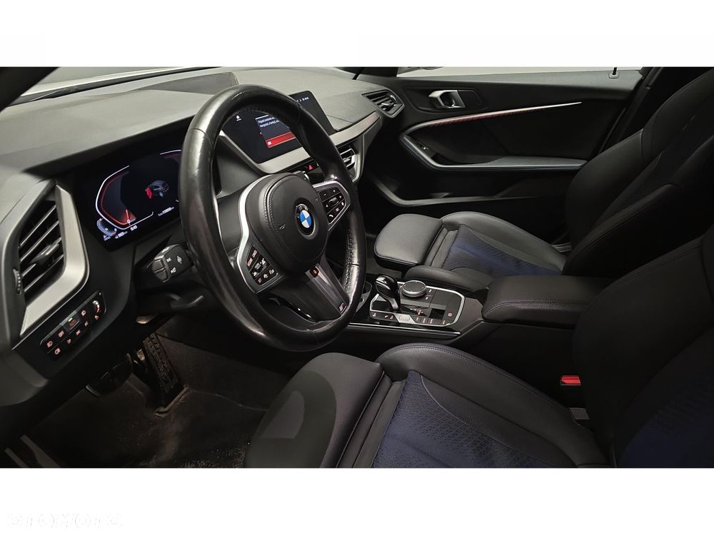 BMW Seria 1 118d M Sport sport - 16