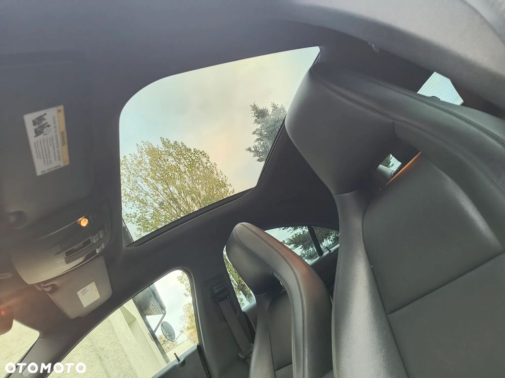Mercedes-Benz CLA - 7