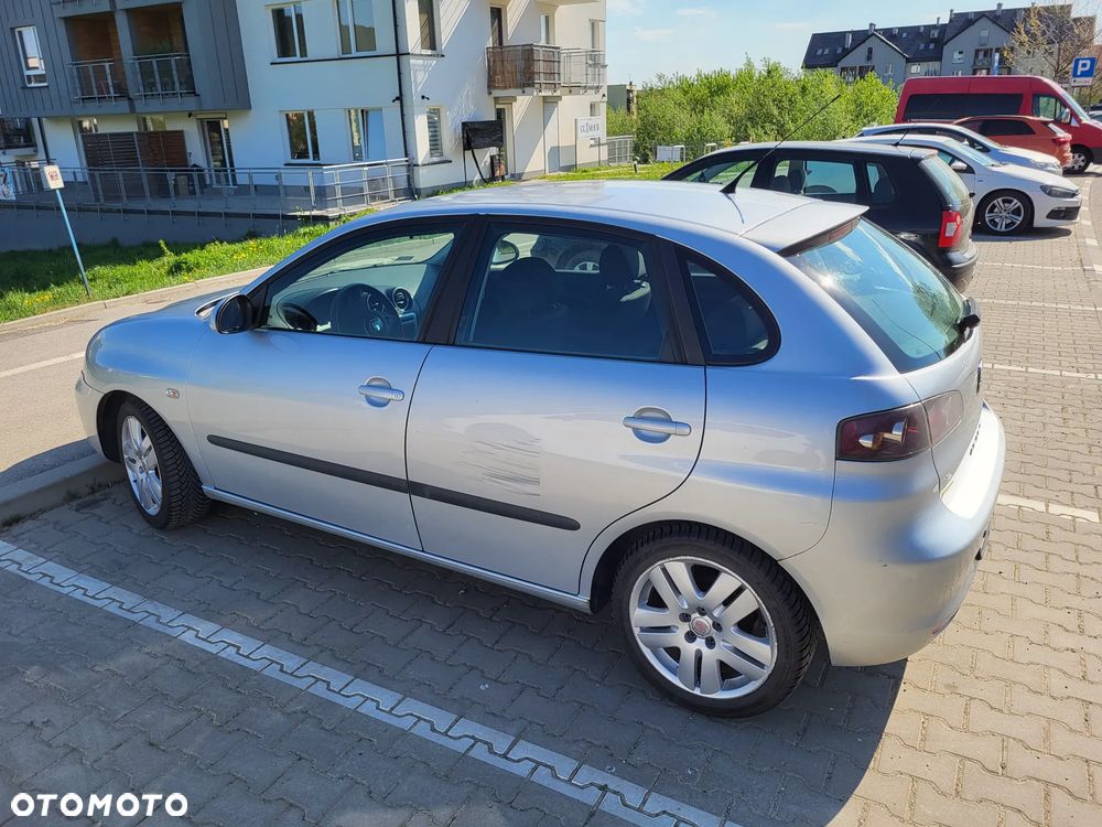 Seat Ibiza 1.4 16V Style - 8