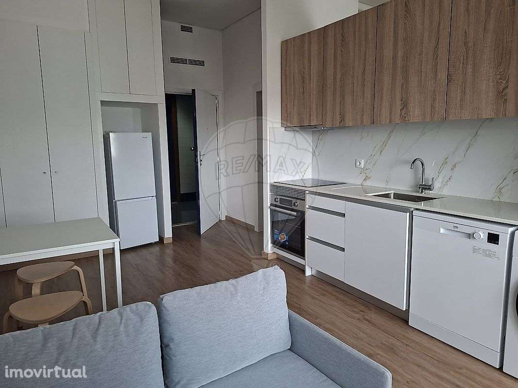 Apartamento T0 para arrendamento - Grande imagem: 3/12