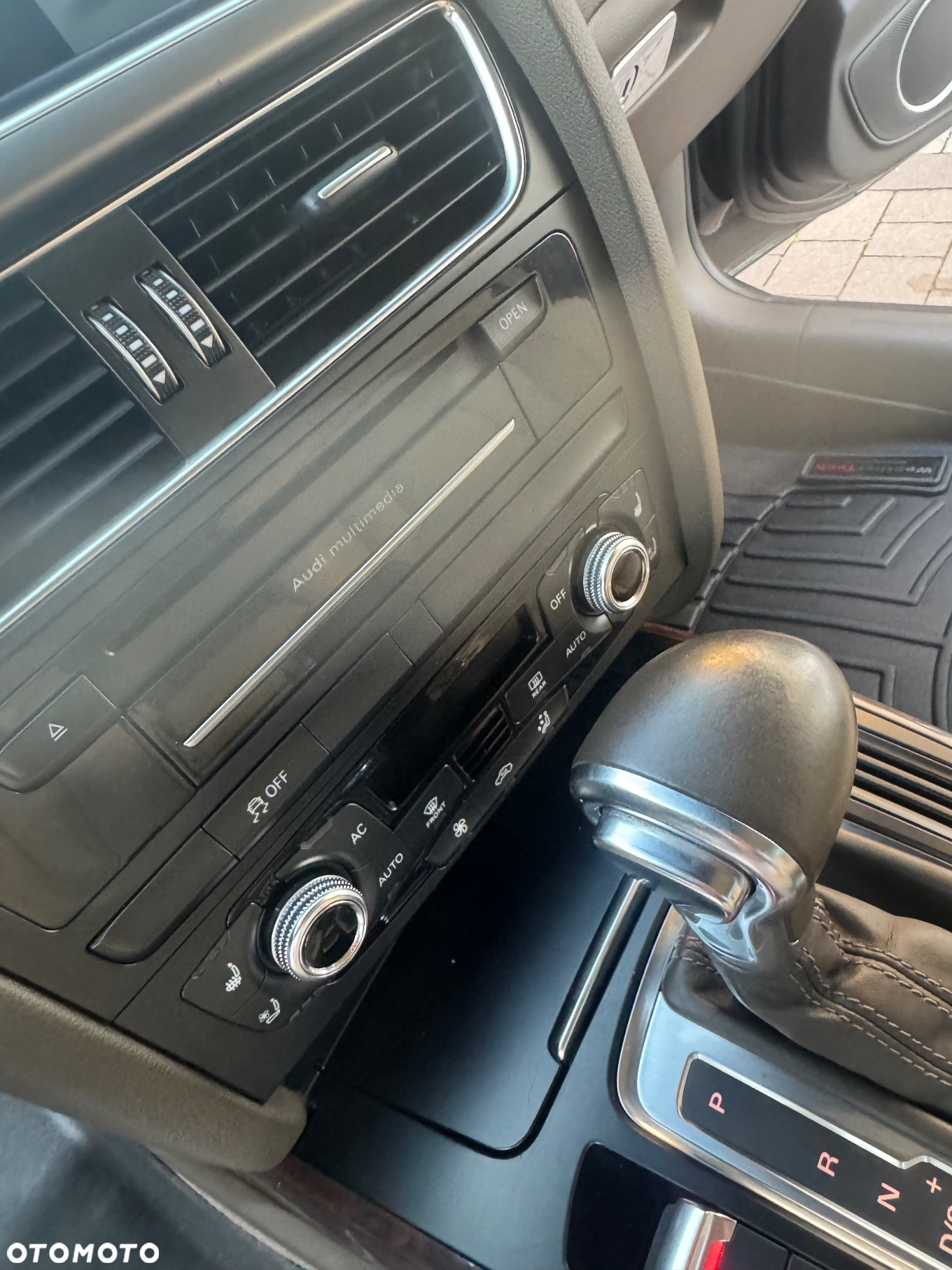 Audi A5 Cabrio 2.0 TFSI quattro S tronic - 10