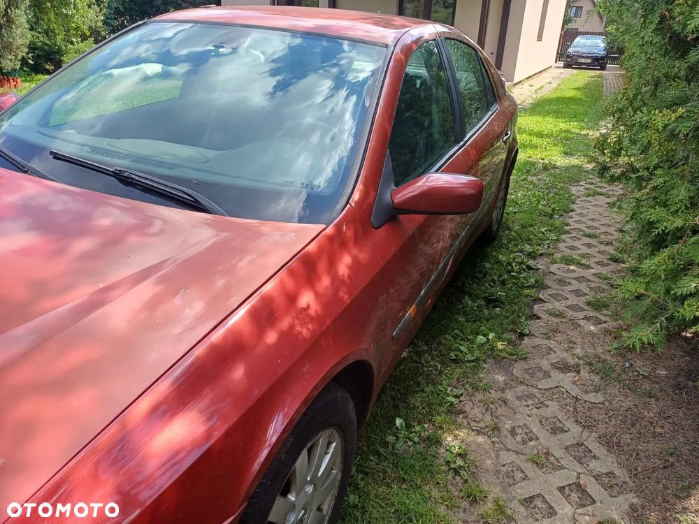 Renault Laguna 1.8 Privilege - 3