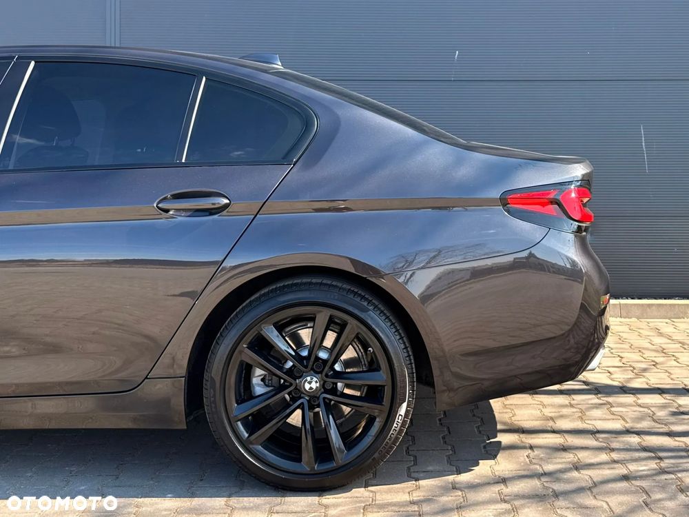 BMW Seria 5 518d - 2