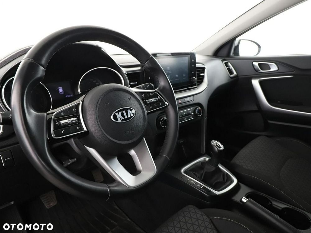 Kia XCeed 1.0 T-GDI M - 15