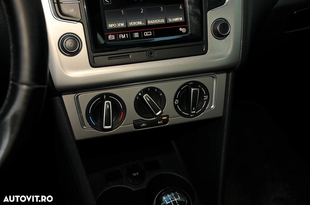 Volkswagen Polo 1.4 TDI Lounge - 17