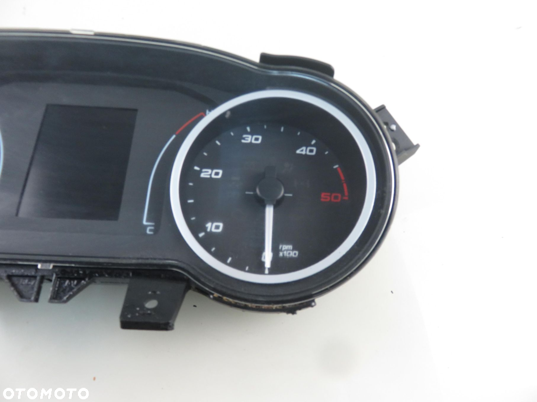 LICZNIK IVECO DAILY VI Furgon 3.0 NaturalPower 136 - F1CFA401C 5802753808 - 9