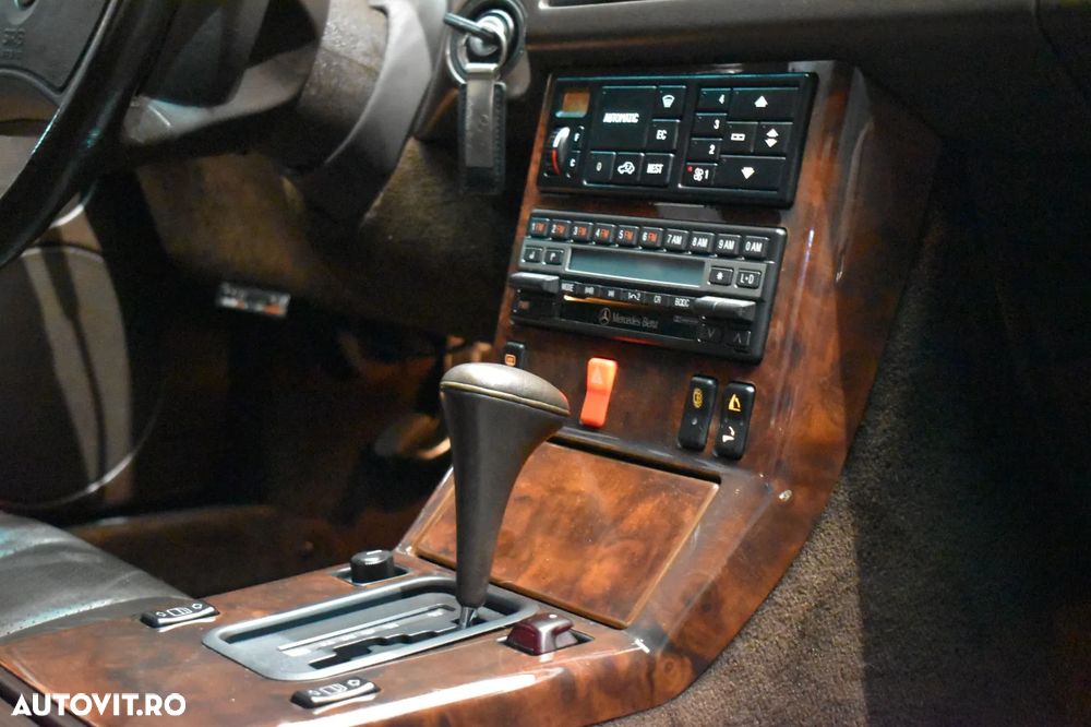 Mercedes-Benz SL - 27