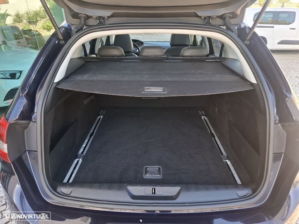 Peugeot 308 SW BlueHDi 120 Stop & Start Allure - 48