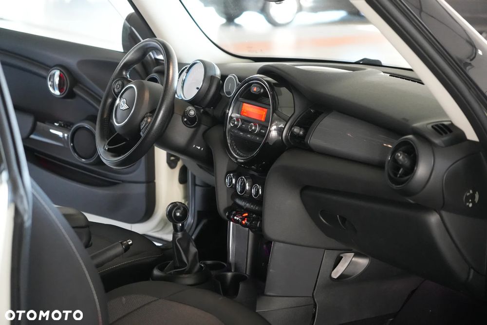MINI ONE - 10