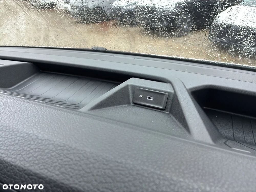 Volkswagen Crafter 35 Furgon LONG/L5H3, 2.0BiTDI 177KM, 4490mm, Wysoki dach - 32