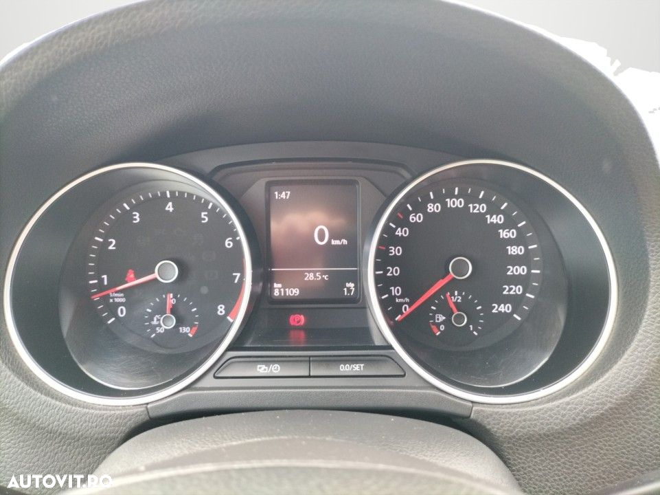 Volkswagen Polo - 11