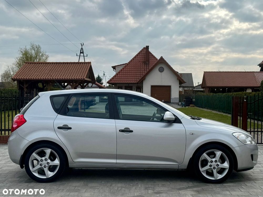 Kia Ceed 1.4 Comfort + - 3