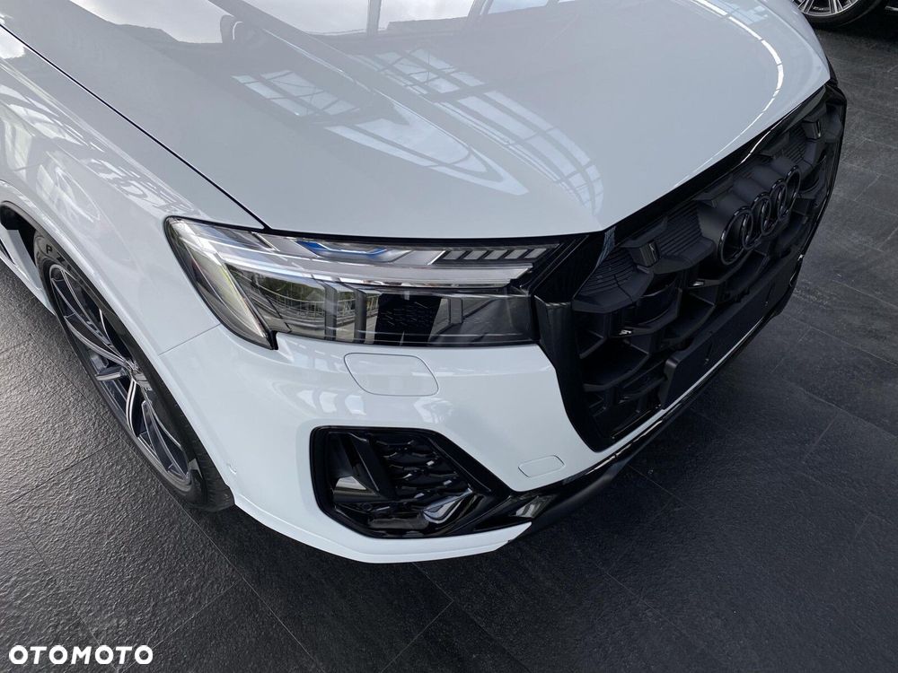 Audi Q7 - 40