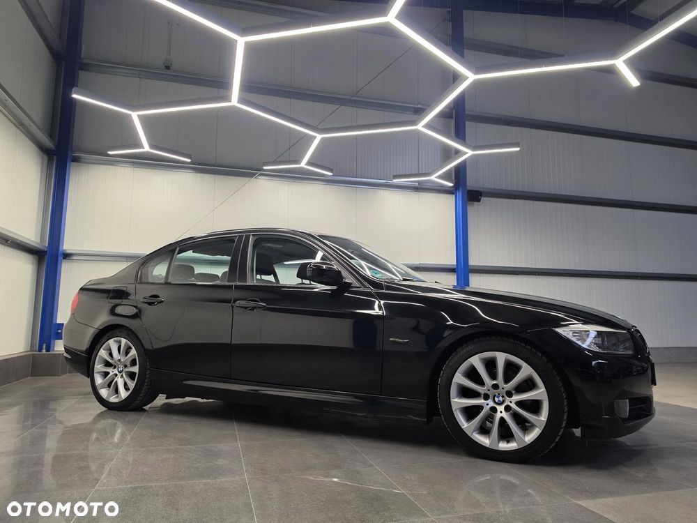 BMW Seria 3 318i Edition Exclusive - 8