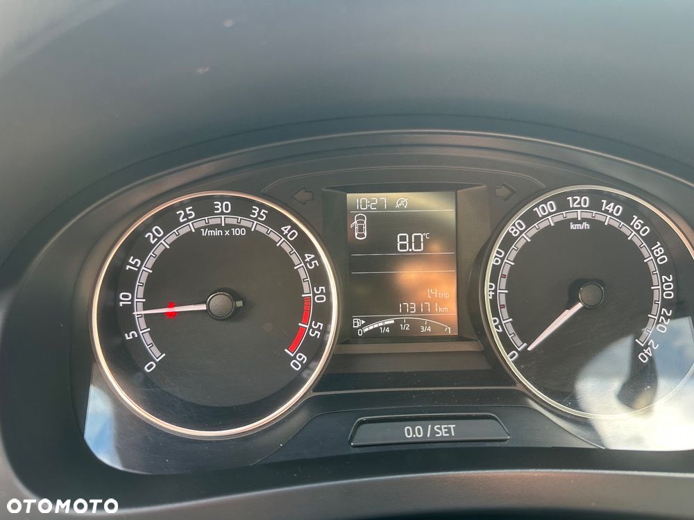 Skoda RAPID 1.4 TDI DPF Edition - 18