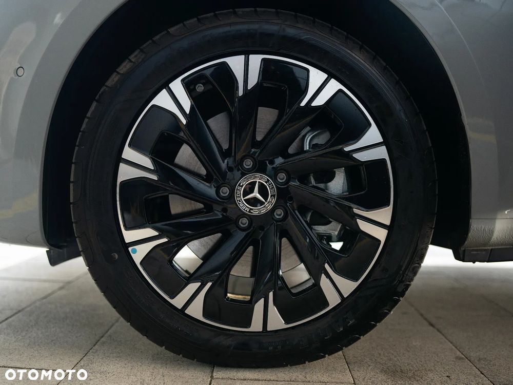Mercedes-Benz Vito - 20