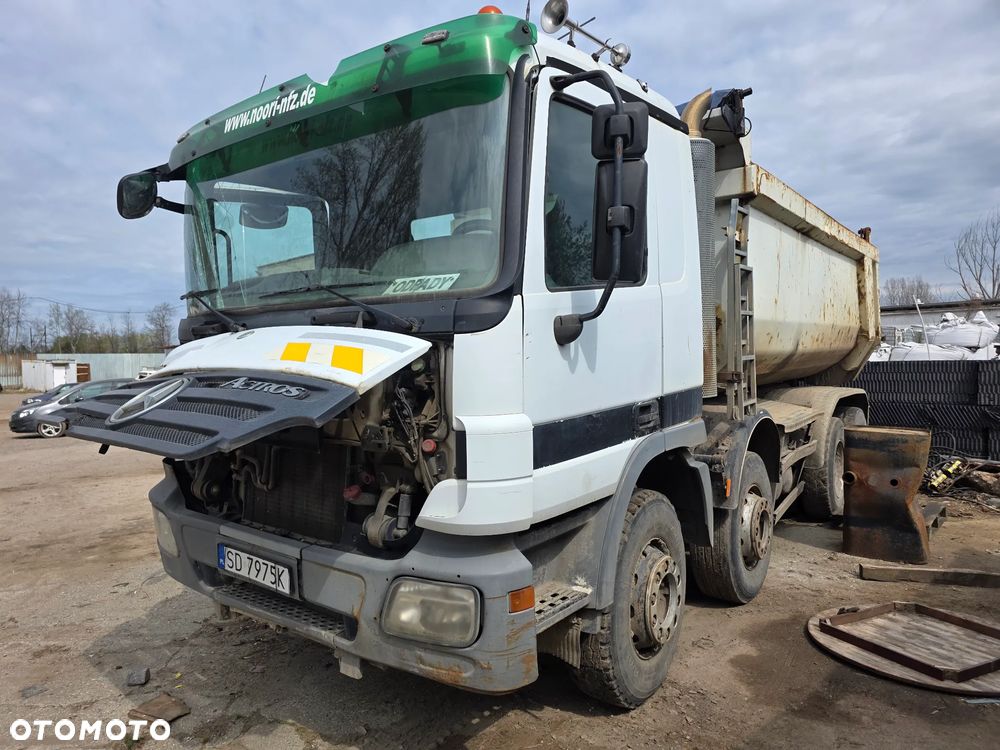Mercedes-Benz ACTROS - 4