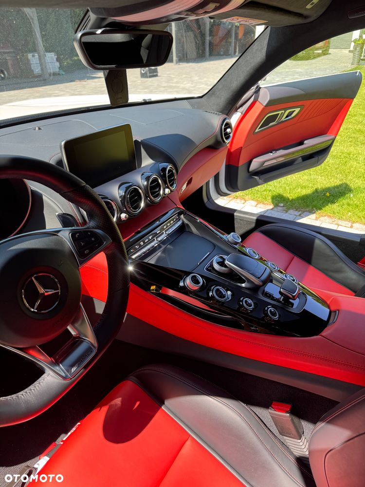Mercedes-Benz AMG GT - 13