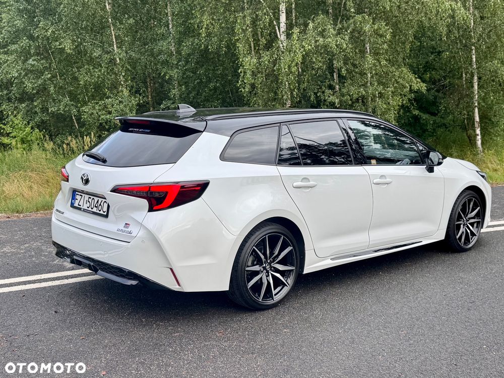 Toyota Corolla 2.0 Hybrid GR Sport Dynamic - 9