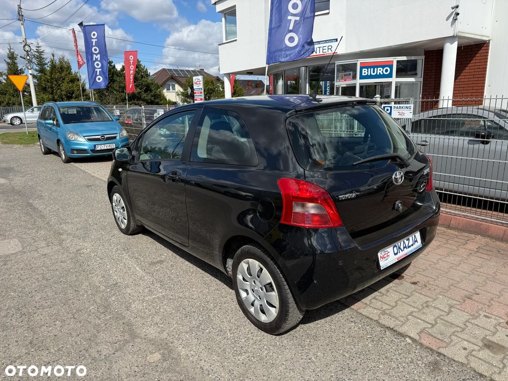 Toyota Yaris 1.0 VVT-i Sol - 9