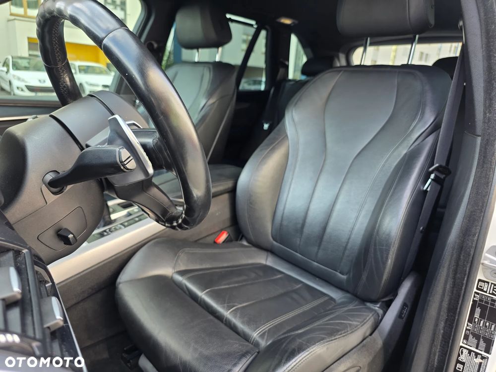 BMW X5 xDrive30d - 38