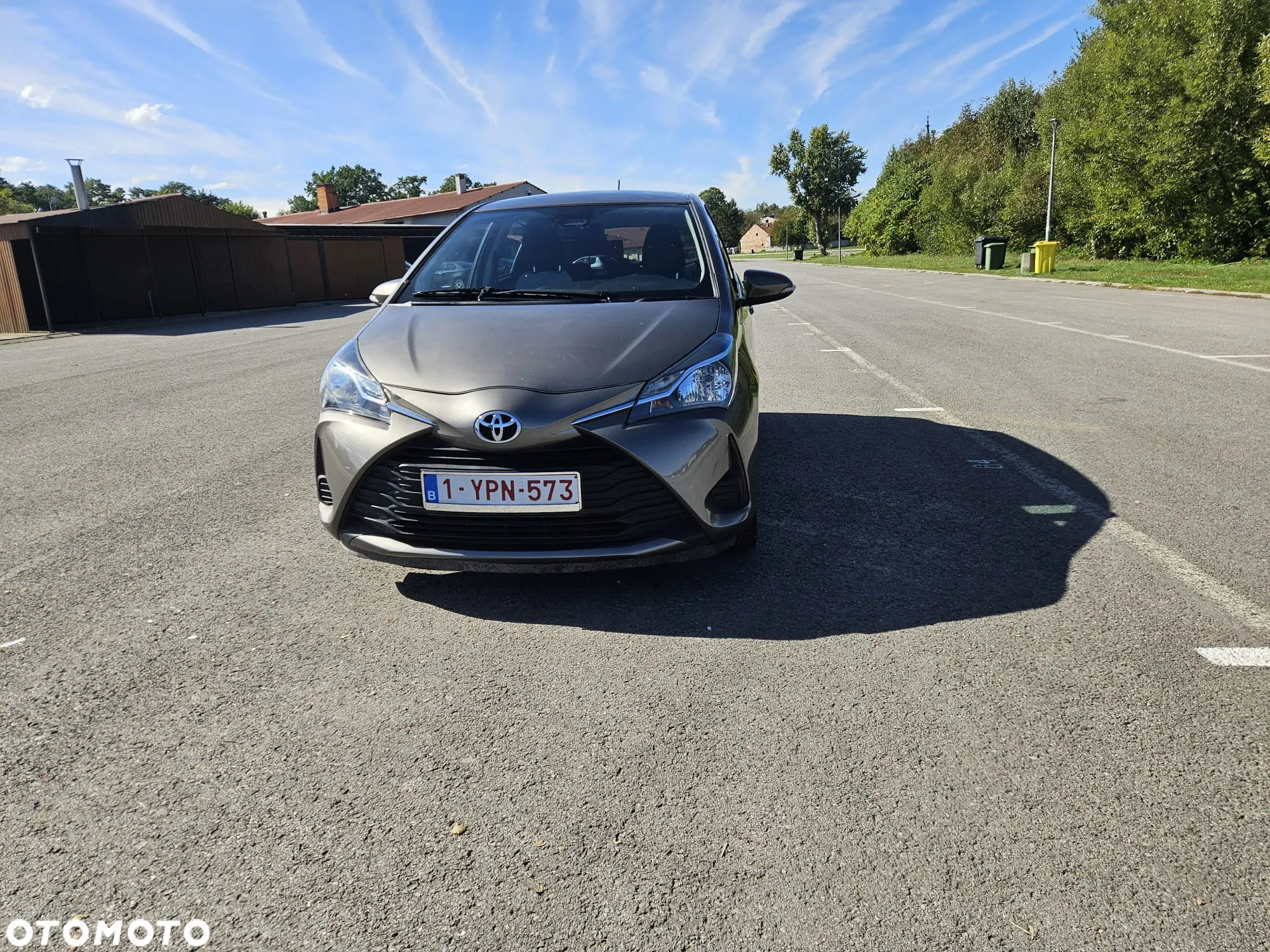 Toyota Yaris 1.5 Premium - 8