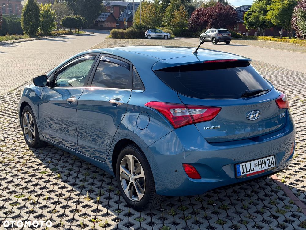Hyundai i30 blue 1.6 CRDi DCT Style - 17