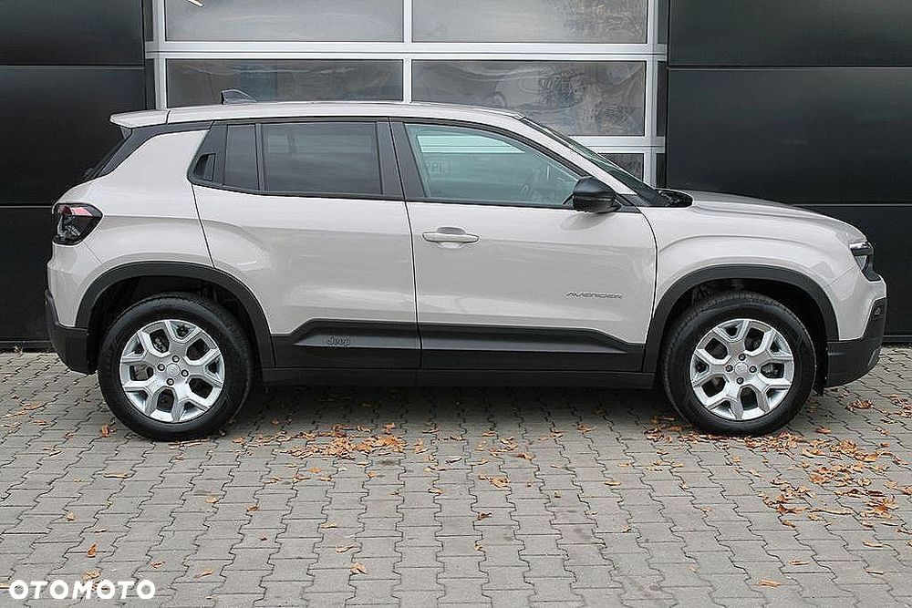 Jeep Avenger 1.2 GSE T3 Longitude FWD - 16