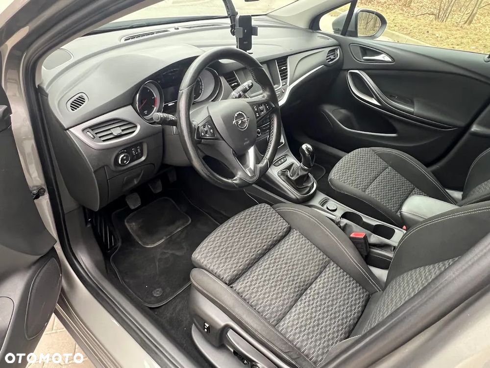 Opel Astra IV 1.6 CDTI Enjoy - 19