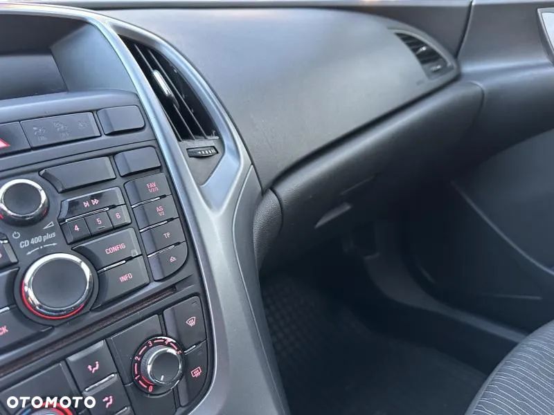 Opel Astra IV 1.4 T Active EU6 - 14