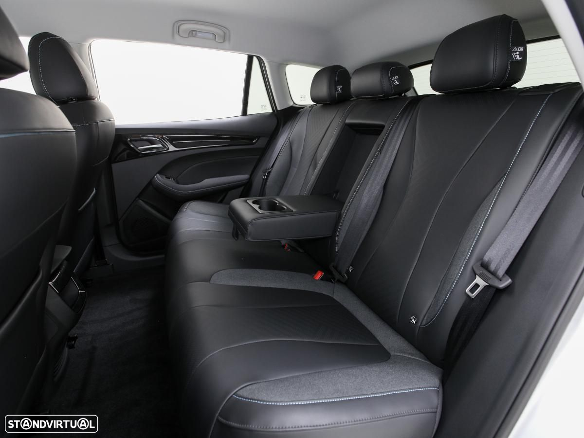 MG MG5 61 kWh Luxury - 9