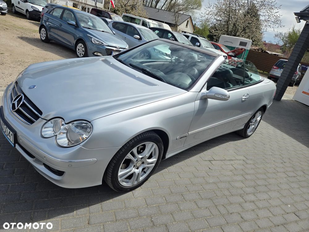 Mercedes-Benz CLK - 6