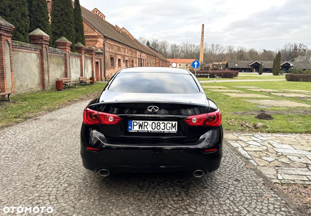 Infiniti Q50 - 9