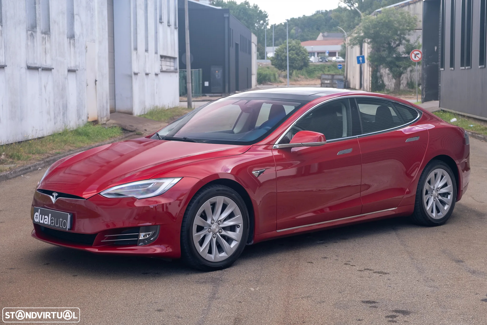 Tesla Model S 100D - 10