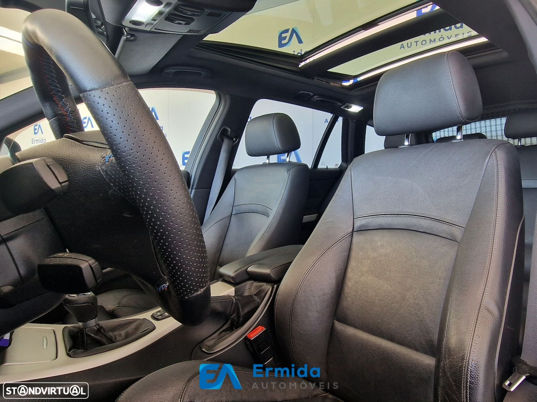 BMW 320 d Touring LifeStyle Auto - 26