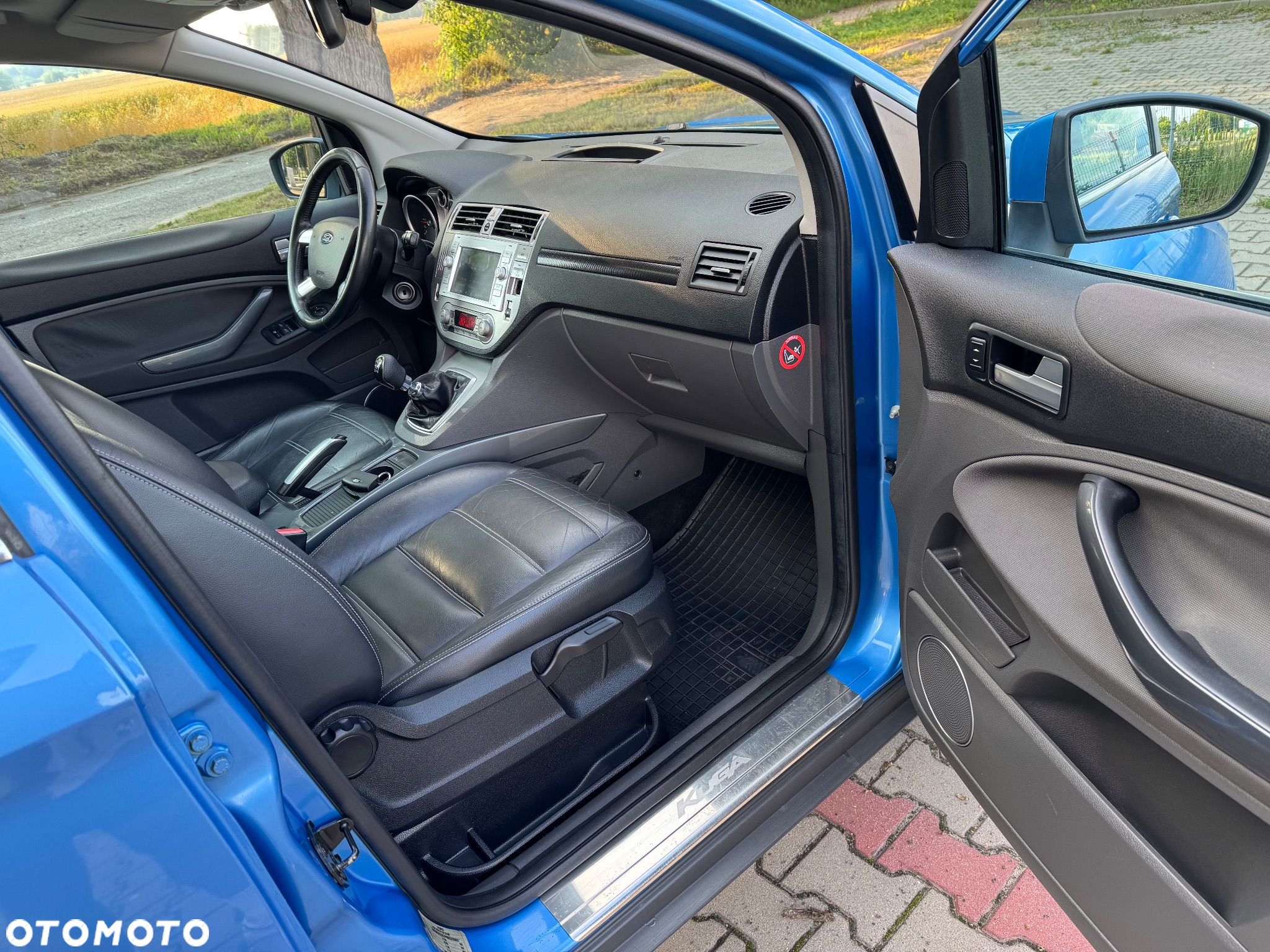 Ford Kuga - 30