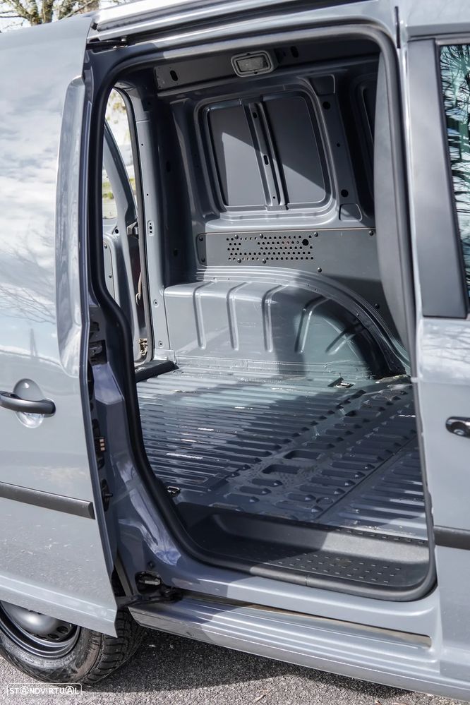 VW CADDY 2.0 TDi - 24