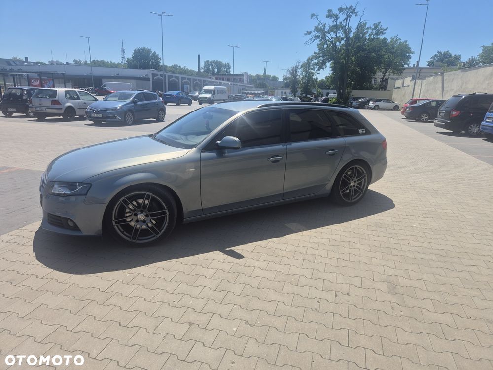 Audi A4 Avant - 1
